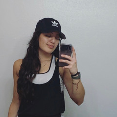 Yescenia_15
