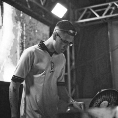 DJ VESET ☯︎