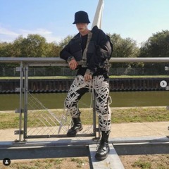 Roman Detue