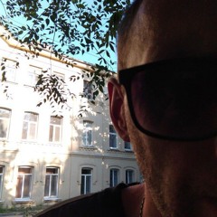 NIK0064