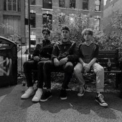 short idea 'radio home'