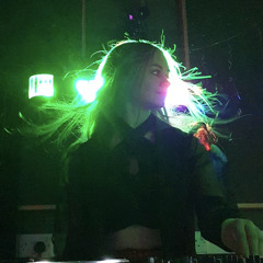 Caitlin MarX
