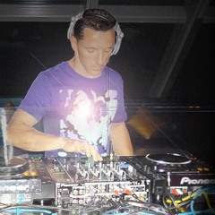 ALBERTO L - Semi - H.W-