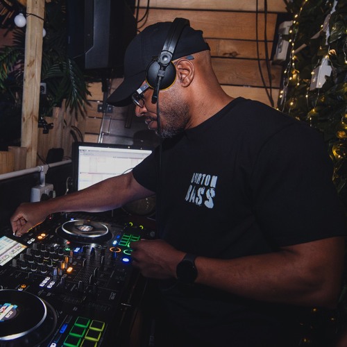 Si - Re Mix August 2024