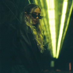 Sofia D'Pols - Anamorphic