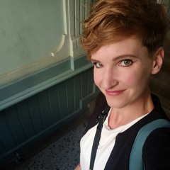 Frau_Panomi