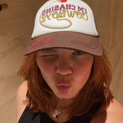 cowgirlwmessyhair