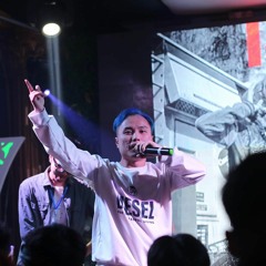 Chẳng thiết đặt tên