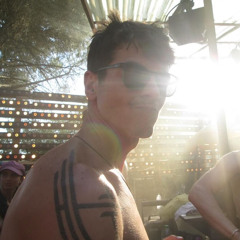 michael-omescu