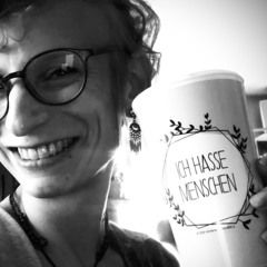 BrAinRuIn alias Peacekatze