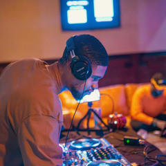 DJ NoHandle