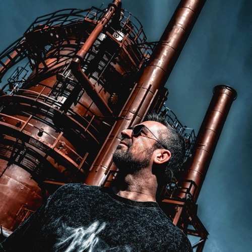 Incarnate vs NIN vs Plump DJ's