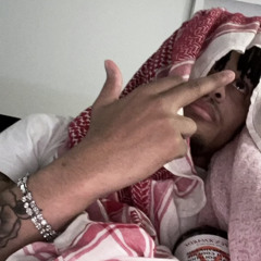 valxntino! (+) @trackhawkxo