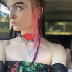 smoltiddygothwaifu