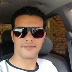 دنيا غريبه