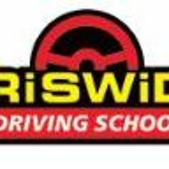 Enrolling In A Driving School
