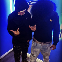 Hollyhoodz