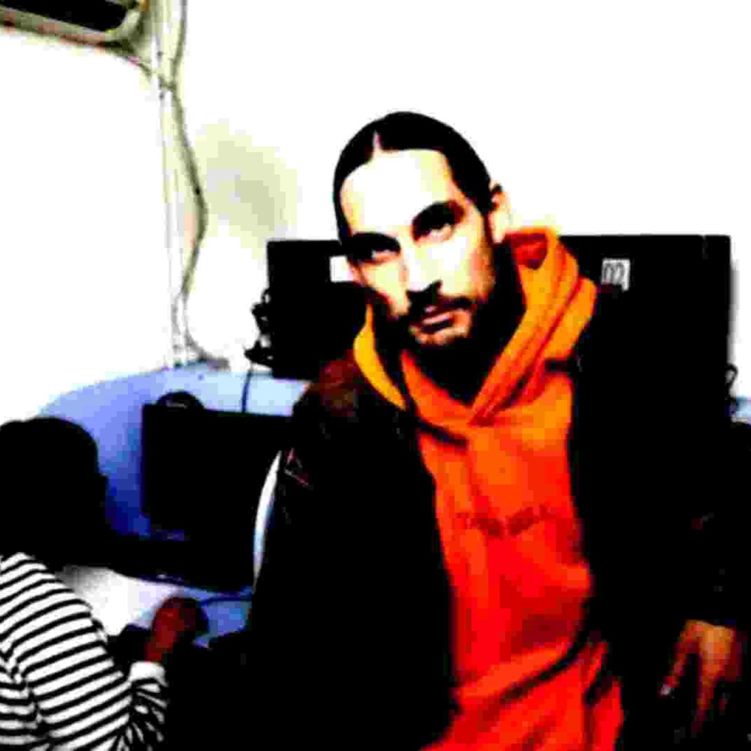 avatars-h5V7AoopFpFI9zVi-