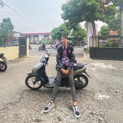 DJ