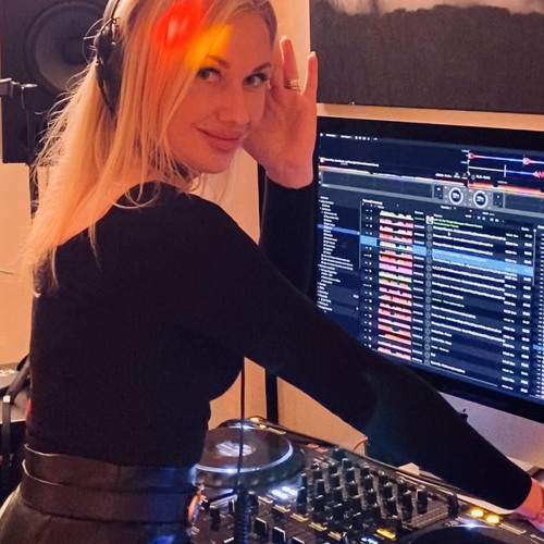 Dj Inés De Guay’s avatar