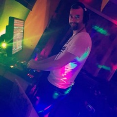 DJ-0biTrust