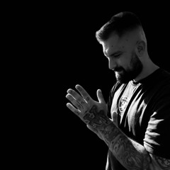 Falco - AKILA Descarga Gratuita