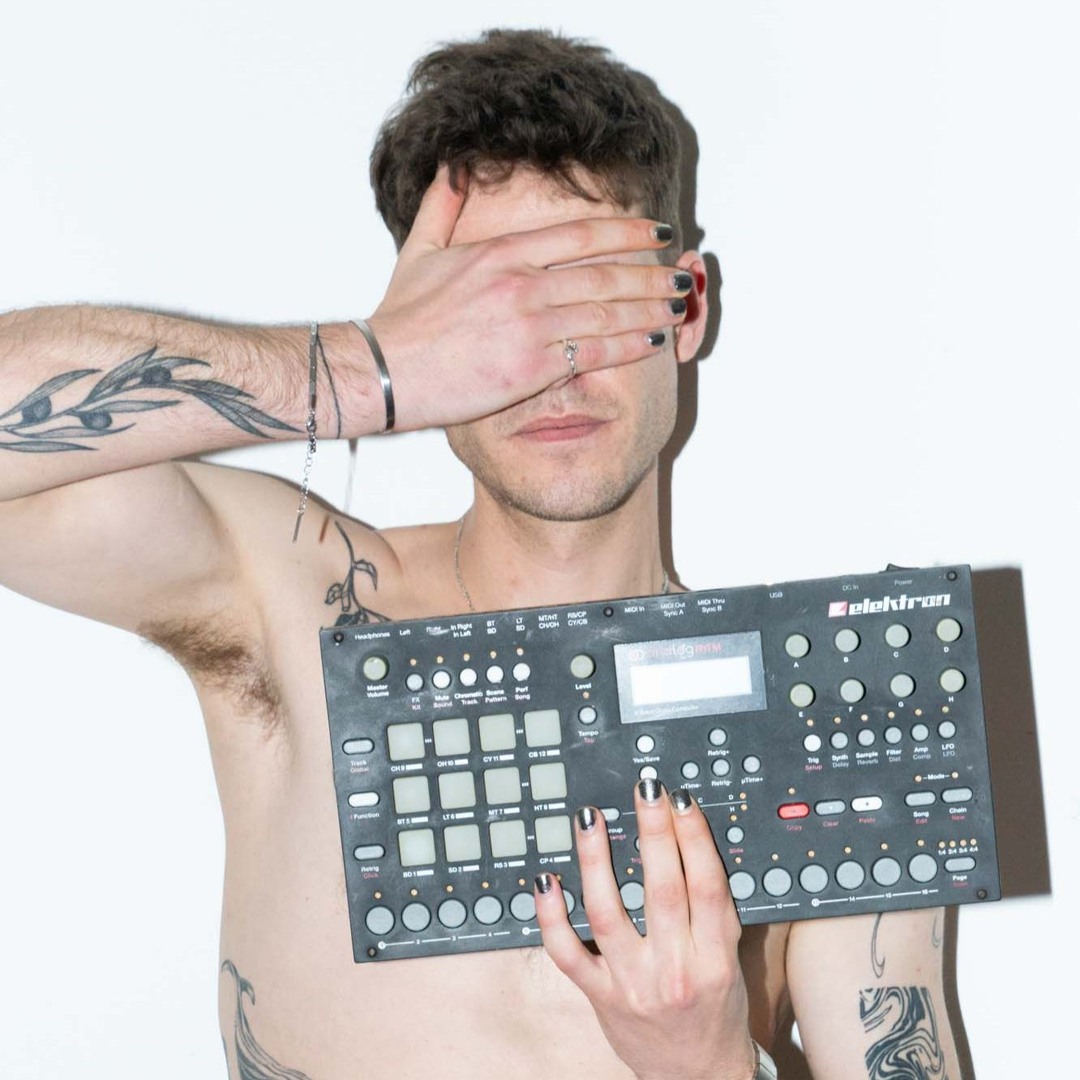 Stream Ayū music | Listen to songs, albums, playlists for free on