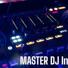 master DJ Inthe mix