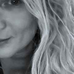 Nadine.