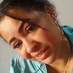 caroline Nascimento