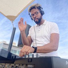 Outf1t Dj