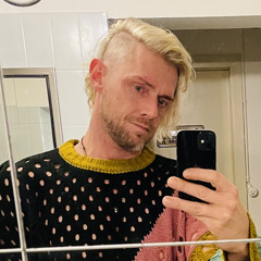 H a n d g e m a c h t