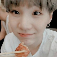 Yoongi's angel