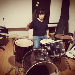 Rarc_Drummer