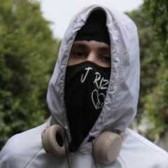 J Rizzy