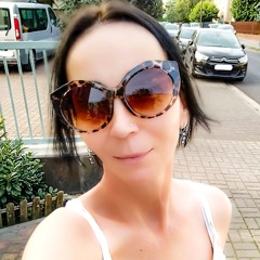 Mona Nika Twardowska
