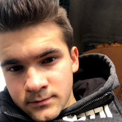 Денис Сахневич