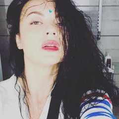 Nadya Mir