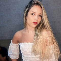 Nivea Santos