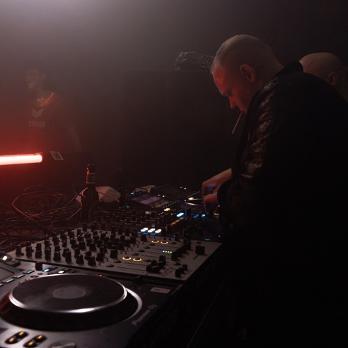 Denny.r - Groove Night 01.12.2024