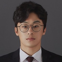 구교환