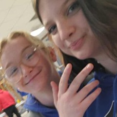 Maya Bellflower ❤️👻 ( read bio)