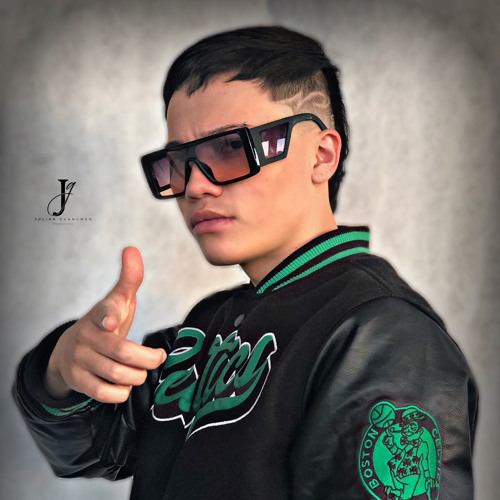 DJ JULIAN GUANUMEN⚡🍓’s avatar