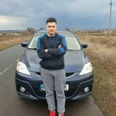 Максим Крамаренко