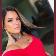 Melanie Girard