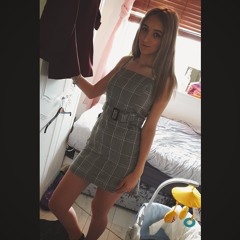chloé x