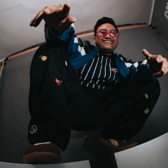 Stephen Wira