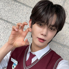 최연준의 294858349392번째  귀엽고 예쁘고 큐티뽀짝하고 레전더리한 머리카락