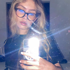 Míra Vörös