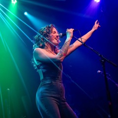 Madeline Hawthorne Music